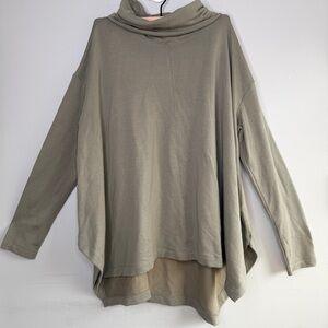 Athleta Oversize Cowl Neck Sweatshirt Size M